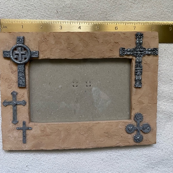 4x6 Cross Picture Frame - Picture 3 of 4